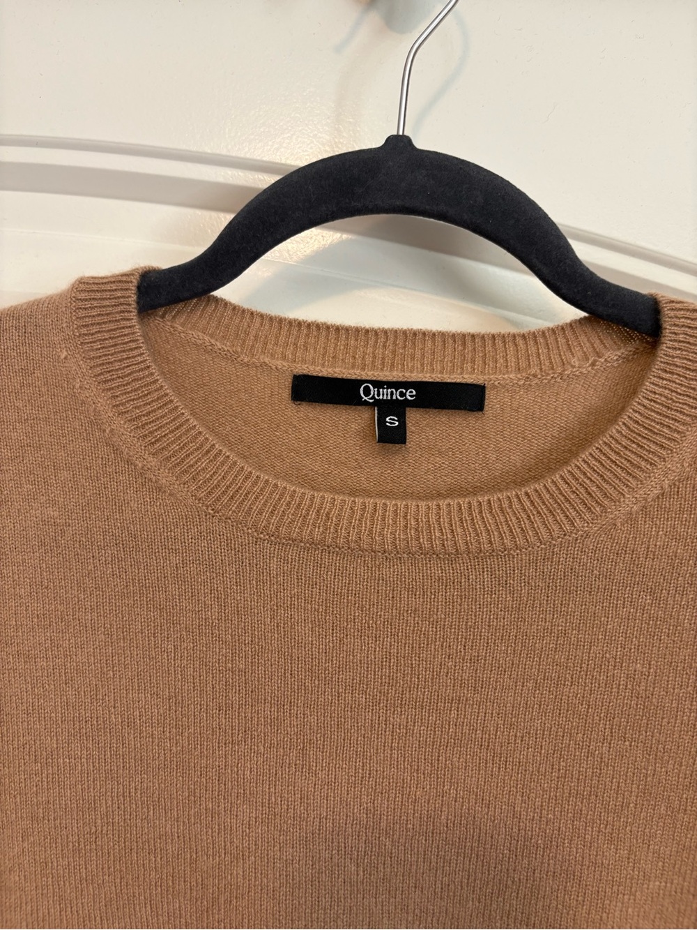 Quince 100% cashmere crew neck sweater in tan brown size small - Picture 2 of 5